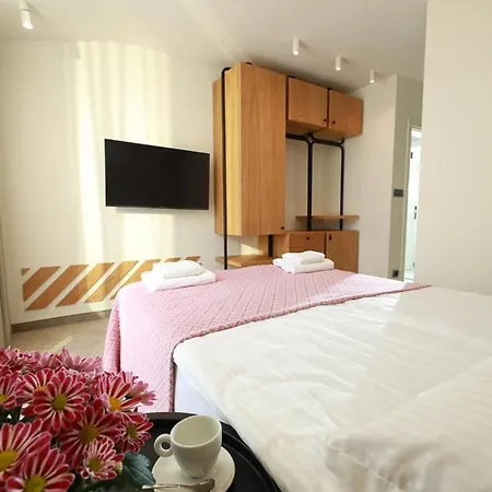 Hotel Antares *
